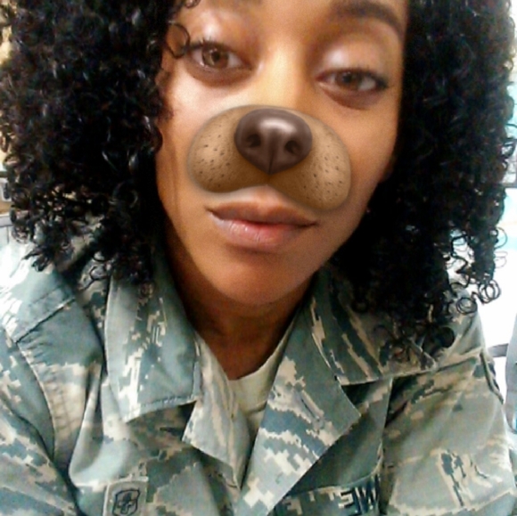 Meet your Posher, Coy - Picture 2 of 16